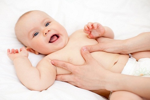 Nữ hộ sinh là gì? Học ngành Cao đẳng Hộ sinh ra trường làm gì?