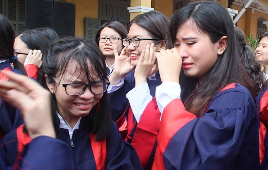 Rớm nước mắt bức thư cô gái trường Y gửi cha