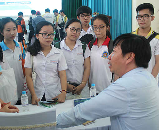 cac-truong-tuyen-sinh-rieng-nam-2019