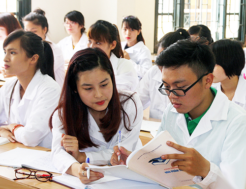 địa chỉ đào tạo cao đẳng dược học phí thấp tại tp hcm