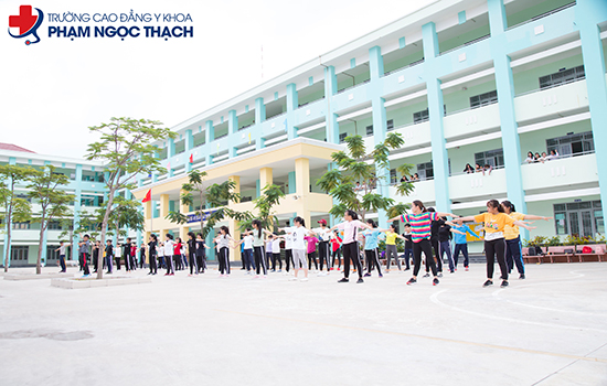 đối tượng xét tuyển cao đẳng dược phạm ngọc thạch tphcm