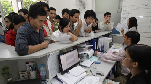 hoc-phi-nhieu-truong-dai-hoc-cao-dang-se-tang-trong-nhung-nam-toi