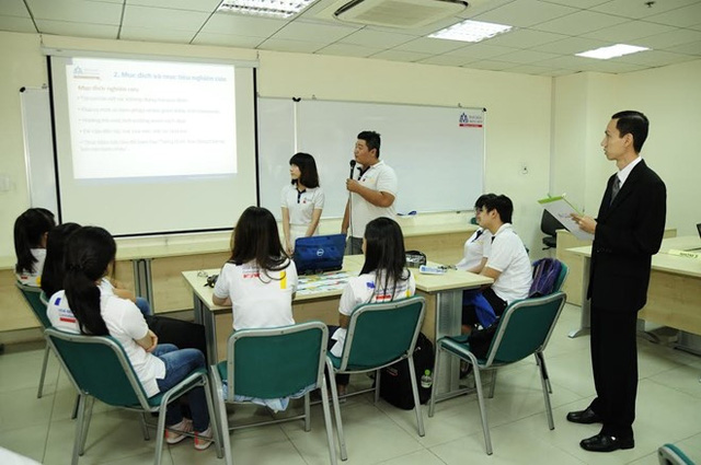 ngành quản trị khách sạn nên học trường nào