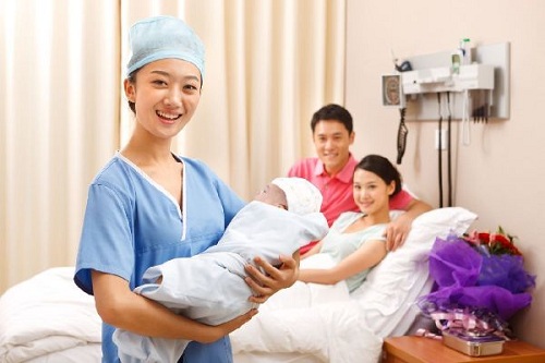 tốt nghiệp ngành Hộ sinh làm gì