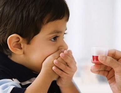 Trẻ em dưới 12 tuổi không được phép sử dụng thuốc